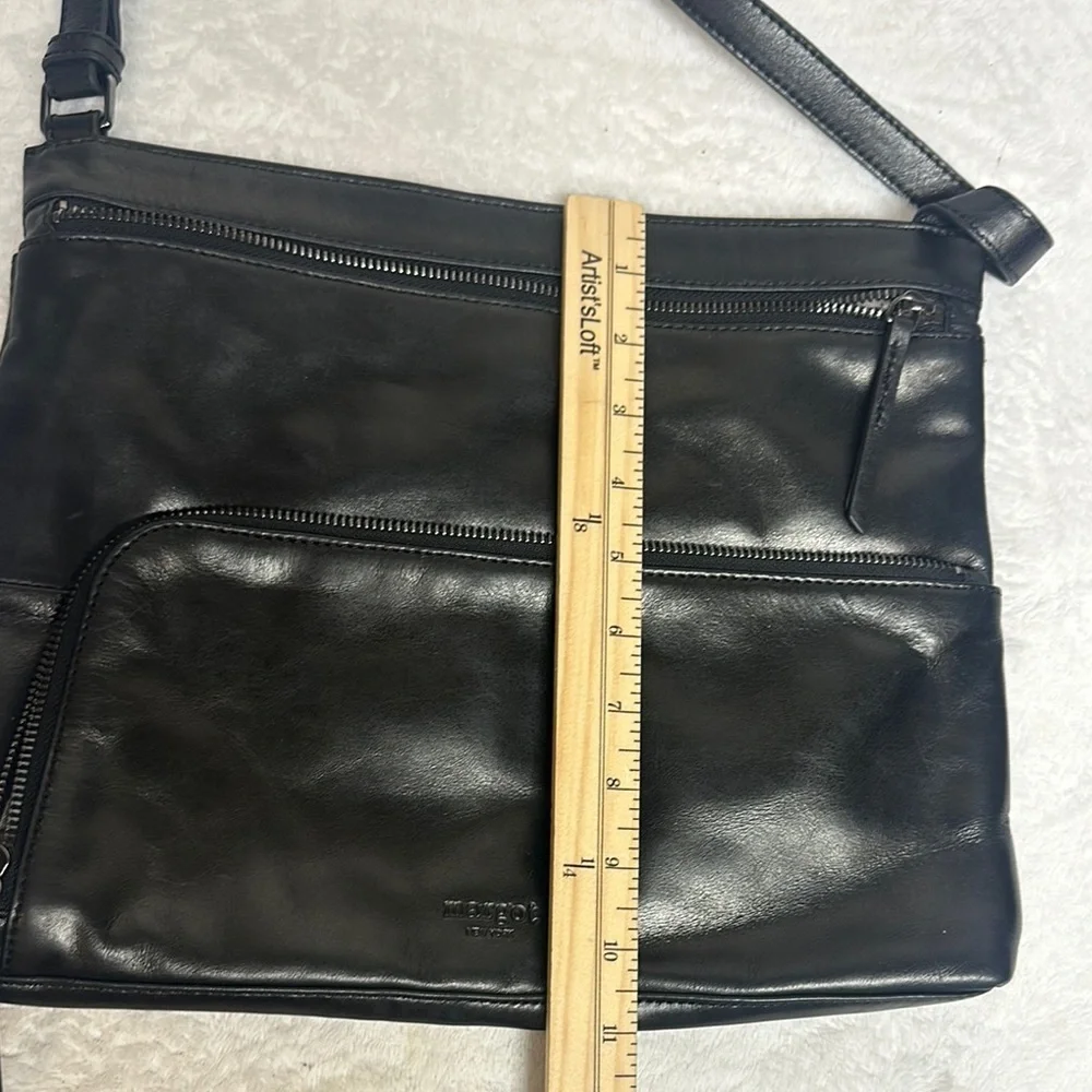 Margot Black Messenger Bag Sleek Design